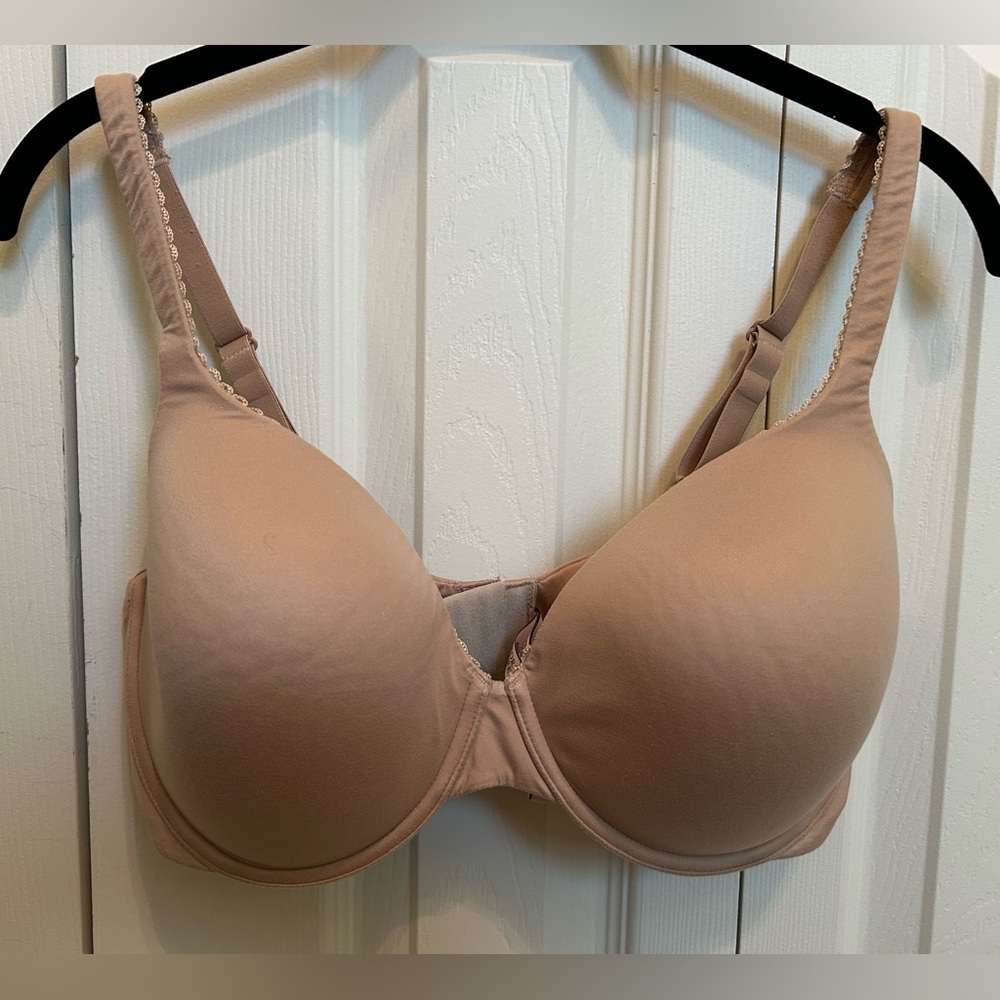 Victoria’s Secret Tan Bra with Lace Trim
